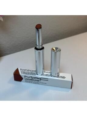 M•A•C LOCKED KISS 24HR LIPSTICK-65 Posh